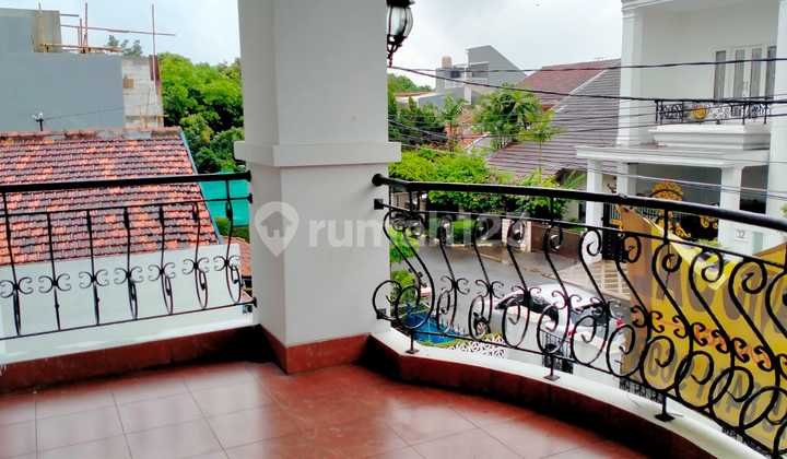 Rumah 2 Lantai Mezzanine Level di Komplek Garuda Kalibata Selatan 2