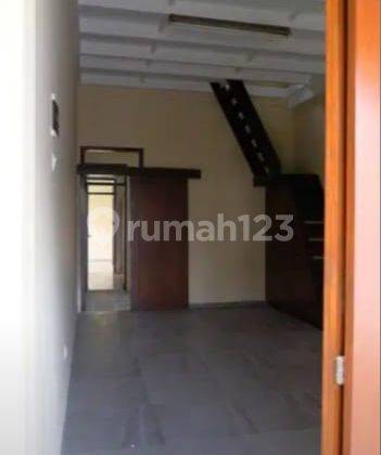 rumah besar bagus terawat murah di sayap pasteur siap huni 2