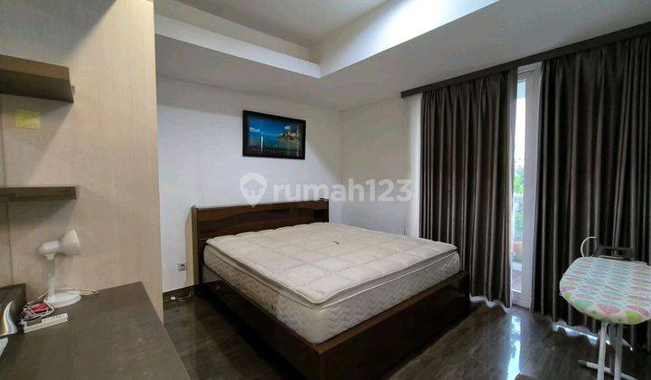 Sewa Cepat Murah Apartemen Springhill Kemayoran Jakarta Private Lift Furnished 2