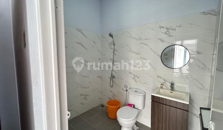 Dijual Cepar Rumah 2 Lantai Dalam Clauter Ciherang 2