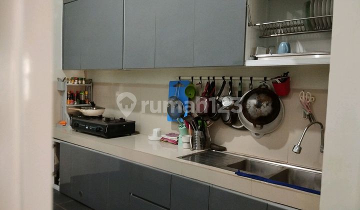 Dijual Rumah 2 Lantai Dekat Jln Meruyung Raya Lokasi Nyaman  2