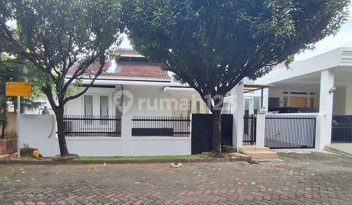 Rumah Siap Huni Di Kemang Pratama 1. 1