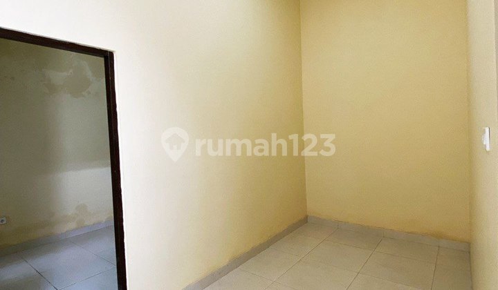 Beautiful Modern House Ready to Occupy in Gedongan Colomadu 2