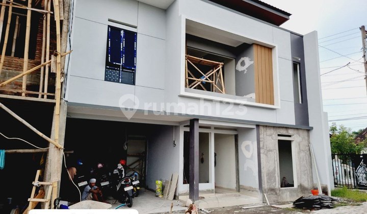 Rumah Bagus 2lt Proses Finishing Strategis Di Sukoharjo