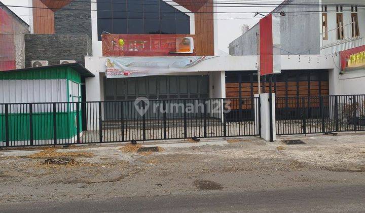 Ruang Usaha Plus Hunian Strategis Tepi Jalan Raya Mojolaban Skh 2