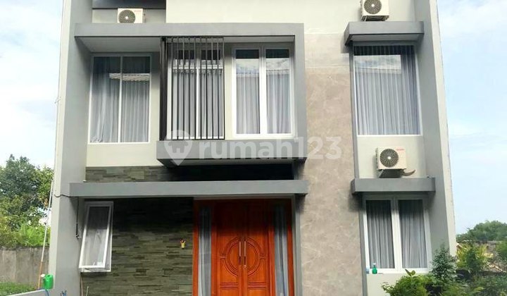Rumah Mewah 2lt Bonus Furnish Di Cluster Elite Solo Baru
