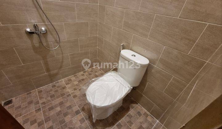 Rumah Mewah Istimewa Tengah Kota Solo