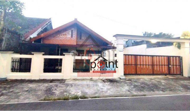 Rumah Asri Luas Second Klaten Tengah 1