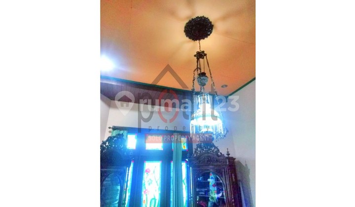 Rumah Mewah Tengah Kota Serengan Solo 7