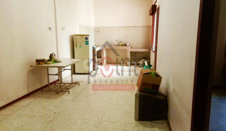 Rumah Hunian Second Dekat Stasiun Purwosari Laweyan Solo 4