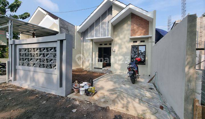 Rumah Cantik Lt 80m2 Murah Model Kekinian Di Gedongan 2