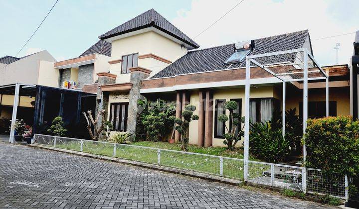 Rumah Mewah 1.5 Lt Di Cluster Premium Selatan Solo 1