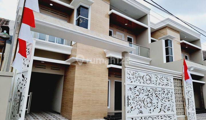 Rumah Mewah 2 Lt Baru Dekat Allila Hotel Jajar Solo 1