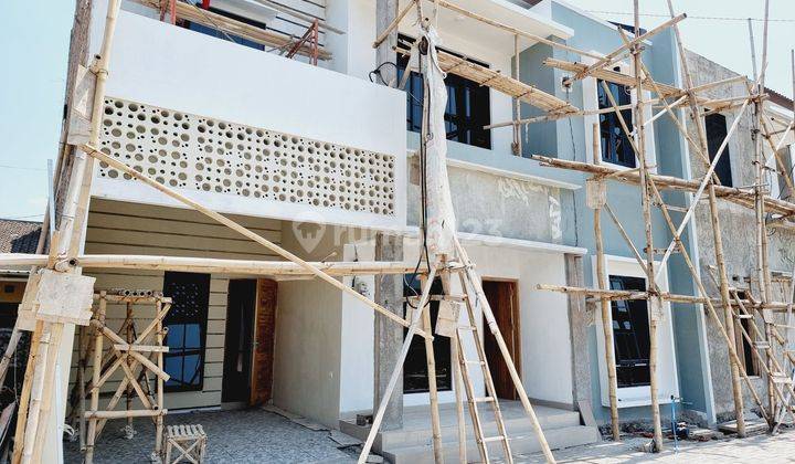 Rumah Cantik 2 Lt Cluster Finishing Dekat Pintu Tol Solo 2