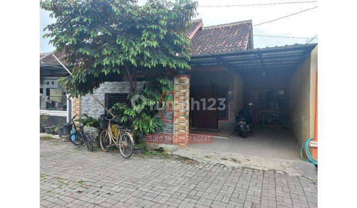Rumah Cluster Bagus Dekat Hotel Lor In Gawanan Colomadu 1