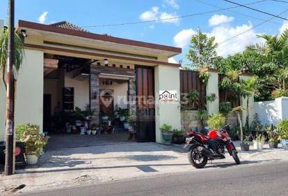 Rumah Mewah Luas Pinggir Jln Utama Sumber Solo 2