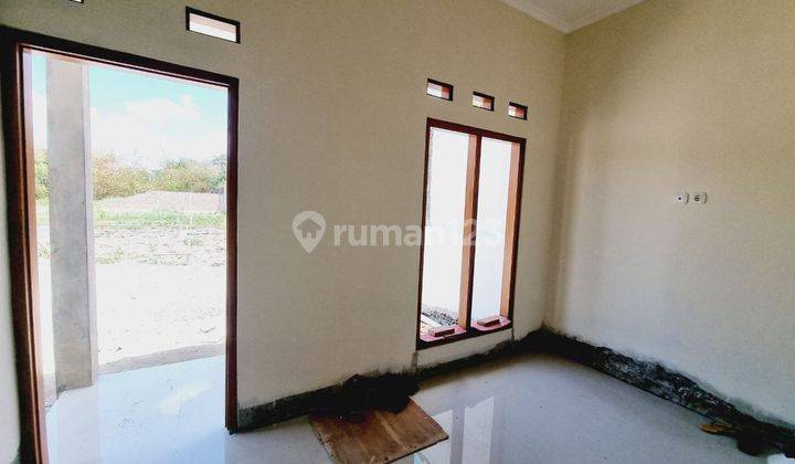 Rumah Cantik Cluster Harga Ekonomis Gedongan Colomadu 2