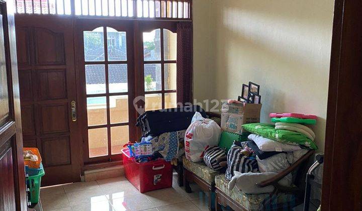 Rumah Bagus 1,5 Lantai Tengah Kota Sumber Solo 2