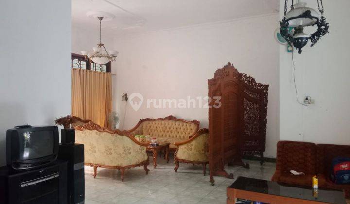 Rumah Second Terawat Tengah Kota Banyuanyar Solo 2