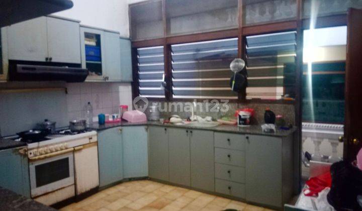 Rumah Mewah Furnish Tengah Kota Laweyan Solo 2