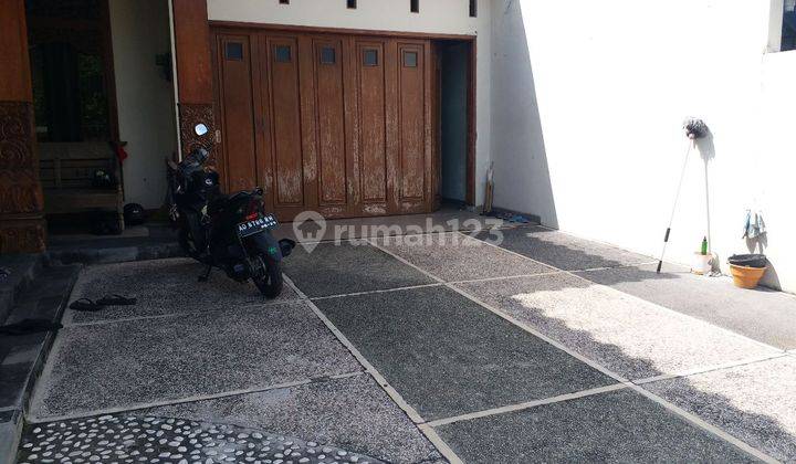 Rumah Mewah Solo Kota Lingkungan Premium Kerten Laweyan 2