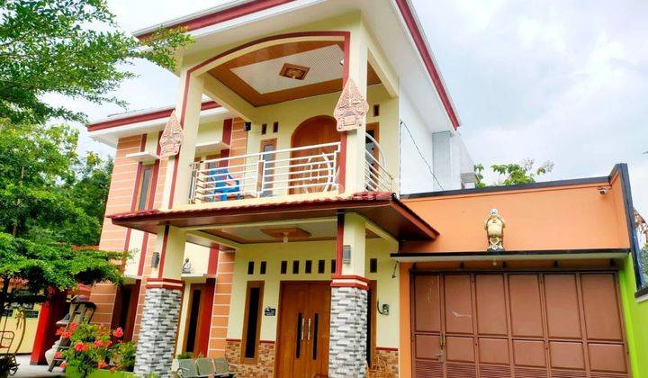 Rumah Villa Mewah Furnish 2lantai Nguter Sukoharjo 1