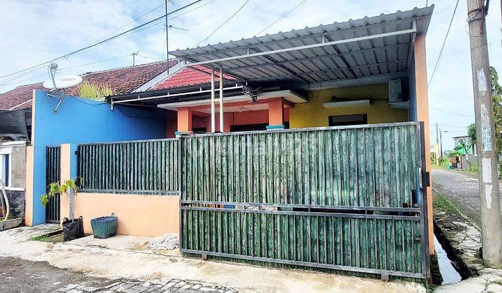 Rumah Second Minimalis Lingkungan Cluster Hook Gedongan  1