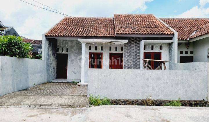 Rumah Nyaman Dekat Pintu Tol Tohudan Colomadu 1