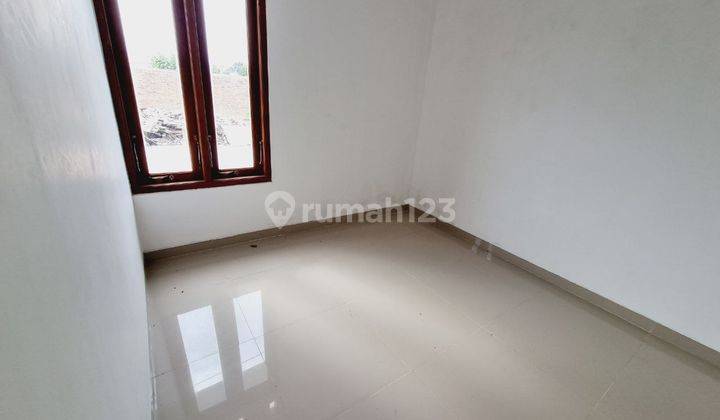 Rumah Gress Modern Ready Unit Gedongan Colomadu 2