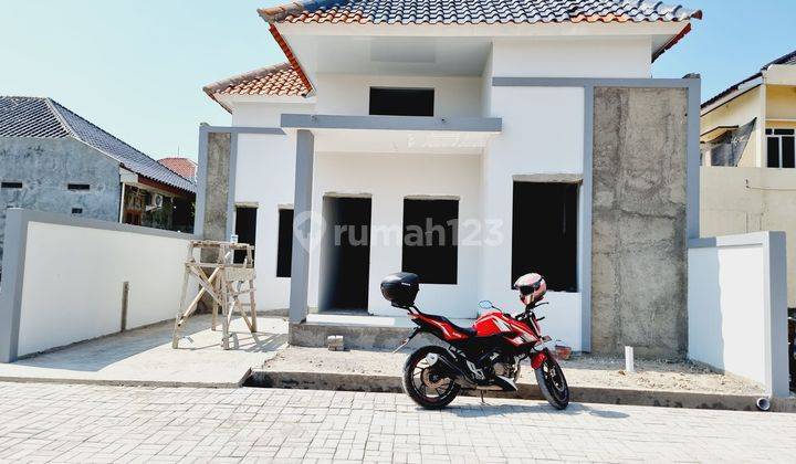 Rumah Cantik 121m² Gress Cluster Solo Kota  2