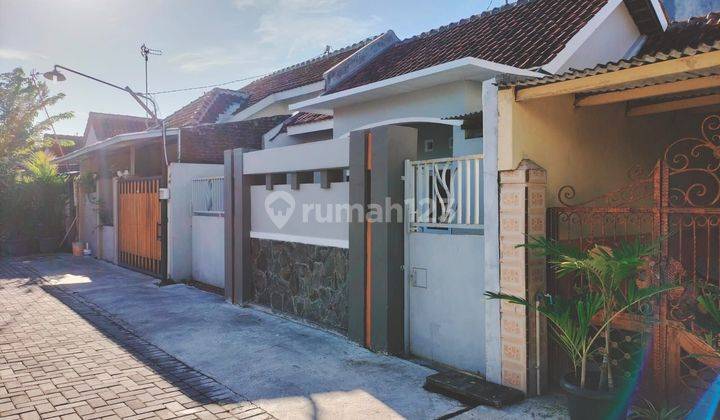 Rumah Cantik 90m² Nyaman Di Perum Dekat Exit Tol 2