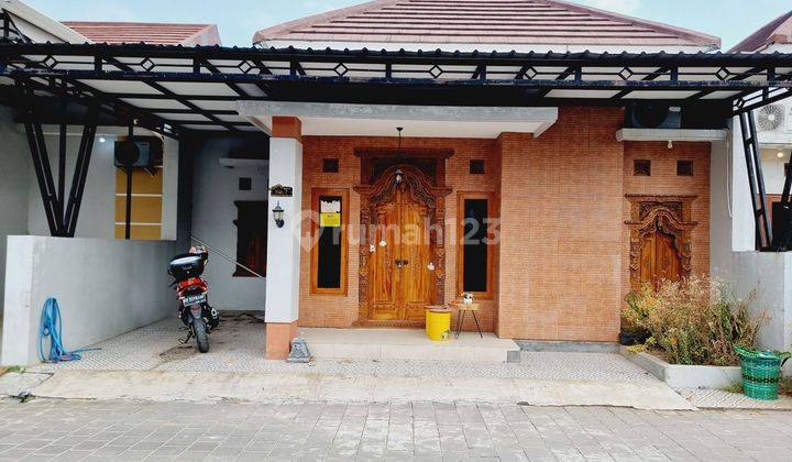 Rumah Cantik Siap Huni Cluster One Gate Area Gentan 1