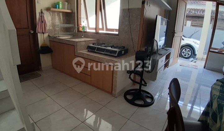 Guest House N Residences Strategis Solo Kota 2