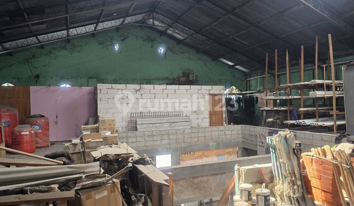 Strategic 2-Story Warehouse by the Main Road in Sumber