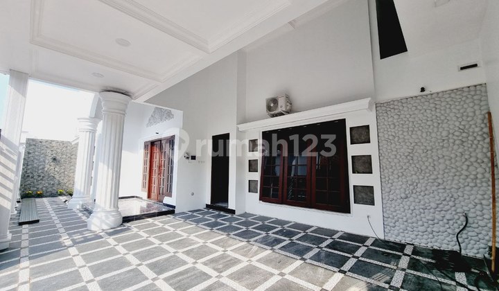 Rumah Mewah Baru American Classic Area Gentan 2