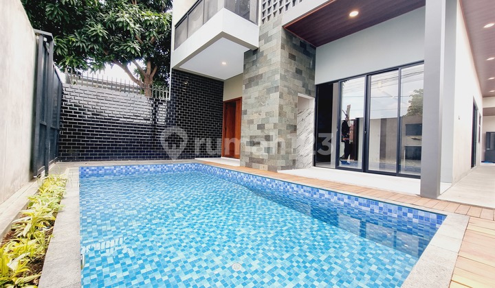 Rumah Model 2 Lt Industrial Ada Private Pool Finishing Solo Kota 2