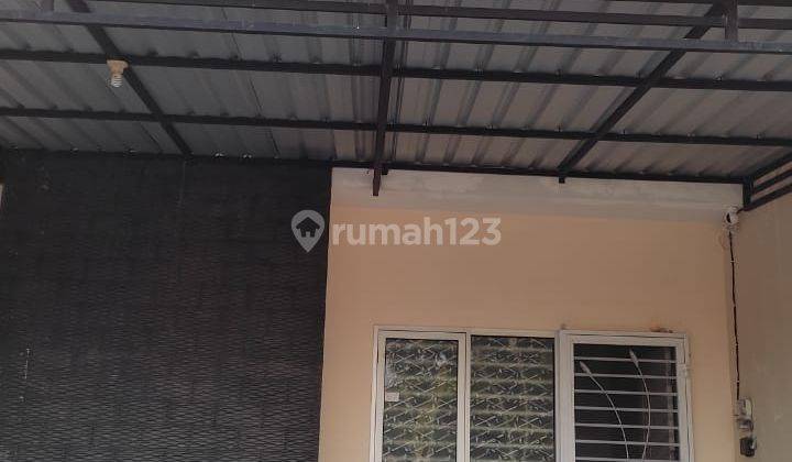 Rumah Cantik 2 Lt Cluster One Gate Gentan 1