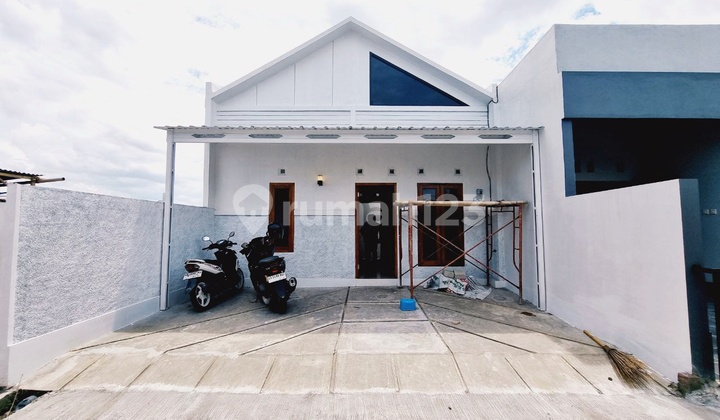 Rumah Baru Cantik Nyaman Di Ngemplak Boyolali