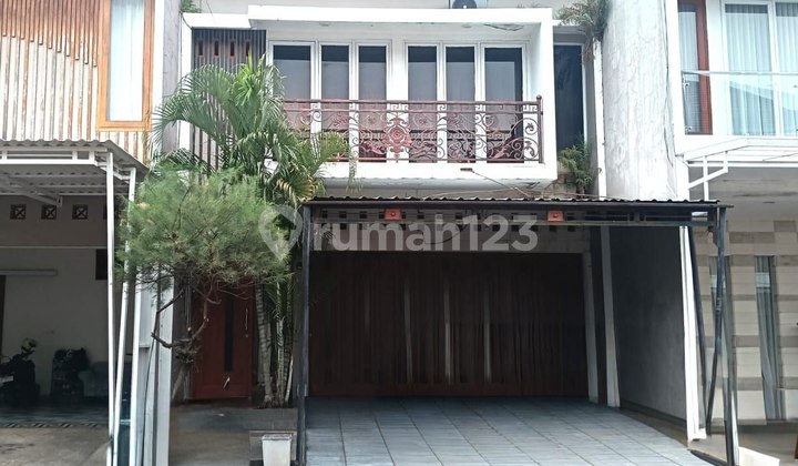 Rumah Bagus 2 Lt Di Cluster Elite Tepi Jln Mangesti Gentan Skh Rumah Bagus 2 Lt Di Cluster Elite Tepi Jln Mangesti Gentan Skh