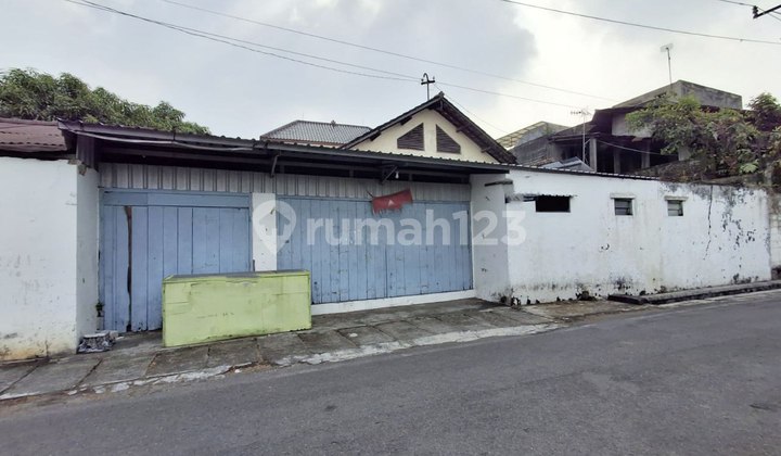 Rumah Strategis 383m² Dekat Pasar Jongke Surakarta Rumah Strategis 383m² Dekat Pasar Jongke Surakarta
