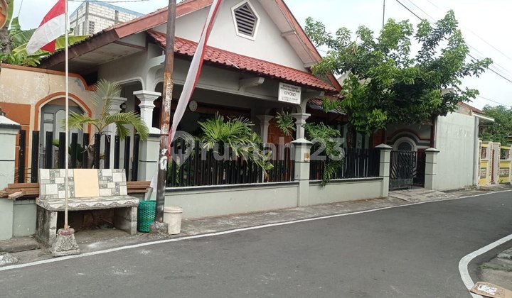 Rumah Nyaman Dan Aman Siap Huni Di Gentan 1