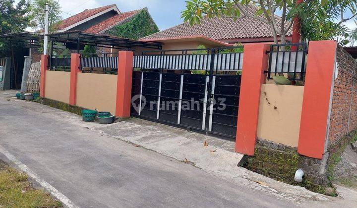 Rumah Bagus 400m2 Dekat Mall Luwes Gentan 2