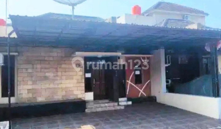 Rumah Cantik Nyaman di Cluster Paulan Colomadu Rumah Cantik Nyaman di Cluster Paulan Colomadu