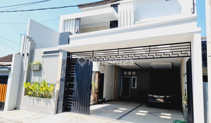 Rumah Mewah 2 Lt Baru Semi Furnish Nego Sejadinya Jebres Solo 2