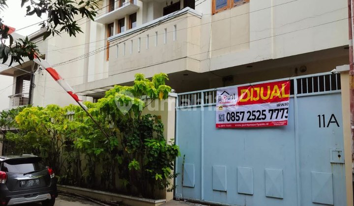 Rumah Lingkungan Elit Strategis 2lt Di Surakarta Kota Rumah Lingkungan Elit Strategis 2lt Di Surakarta Kota