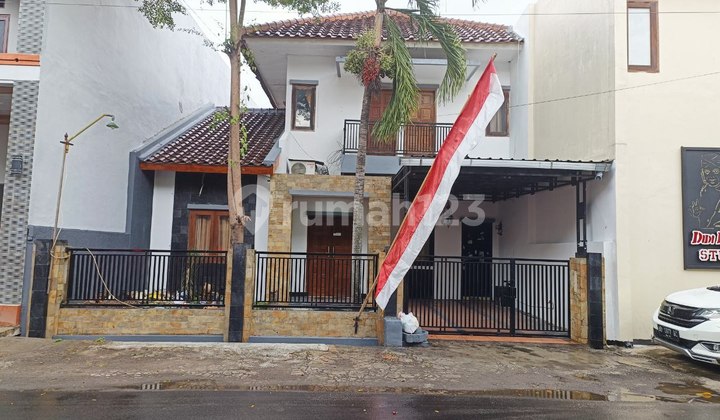 Rumah Bagus Semi Furnish Dekat Graha Saba Solo 2