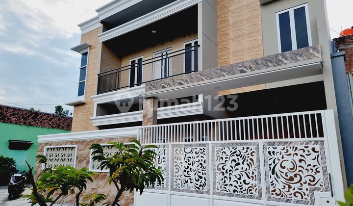 Rumah Mewah 2 Lt Gress Hook Kampus Ums Solo Rumah Mewah 2 Lt Gress Hook Kampus Ums Solo