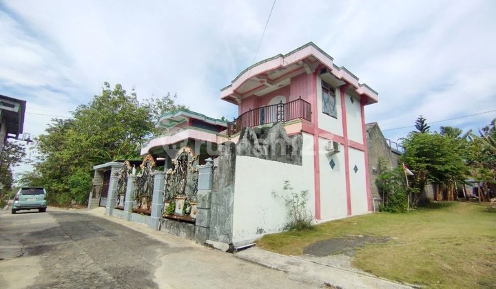 Rumah Luas 2lt Di Perkampungan Ada Kolam Renang Dan Kolam Ikan 2