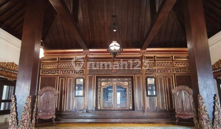 Rumah Joglo Luas Bagus Strategis Di Colomadu