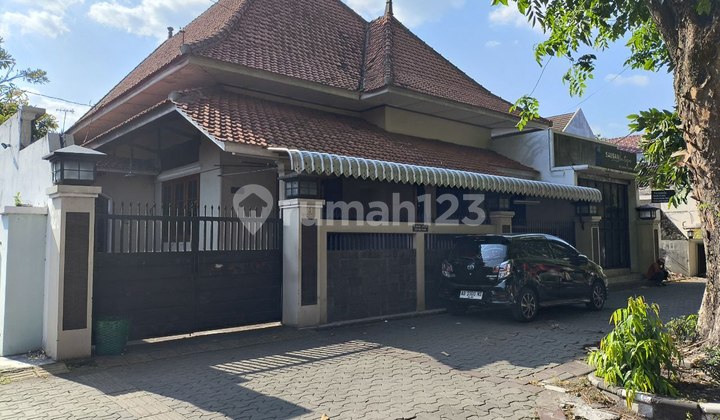 Rumah Luas Bagus Terawat Di Solo Jln Utama Rumah Luas Bagus Terawat Di Solo Jln Utama